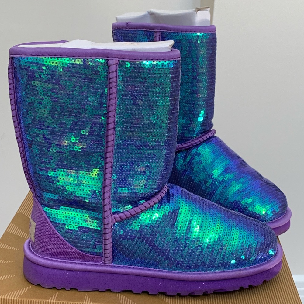 UGG SPARKLES SHORT BOOT PURPLE SIZE 5